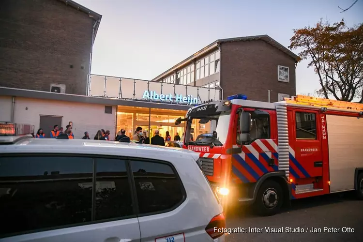 Winkelcentrum Hilversum ontruimd na brandje