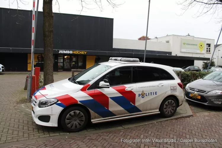 Overval gepleegd in de Bussumse Kapelstraat