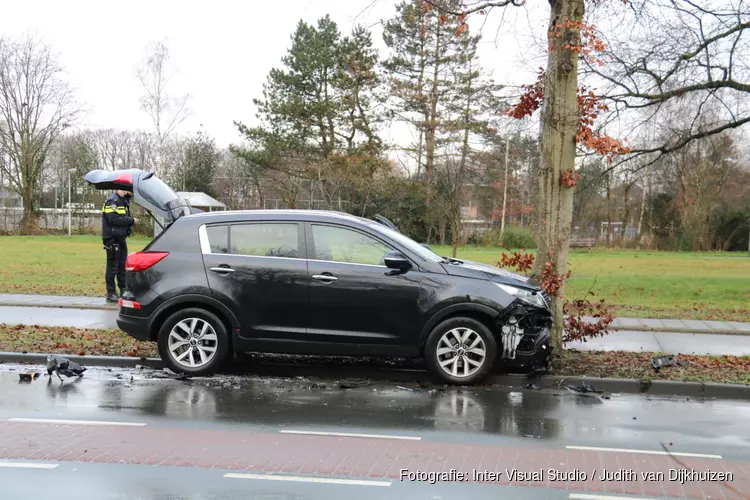 Veel schade na ongeval in Bussum