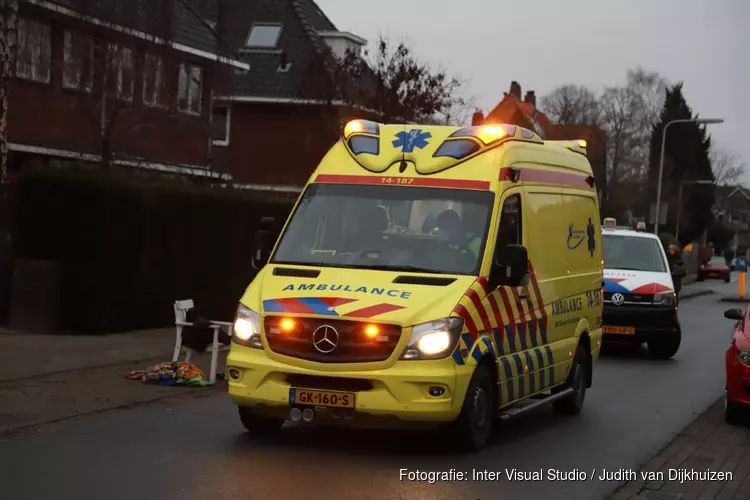 Fietsster zwaargewond na ongeval Bussum