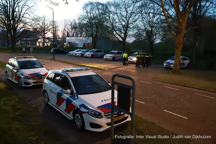 Politie heeft handen vol aan jeugd in Naarden-Vesting