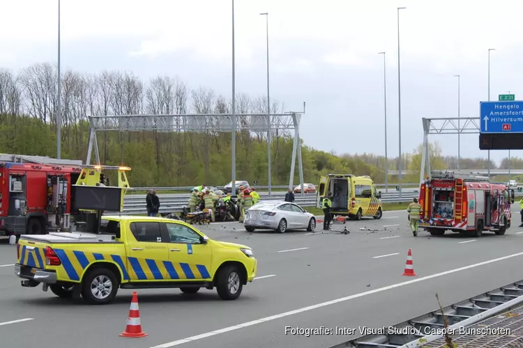 Ernstig ongeval op de A6 bij Naarden