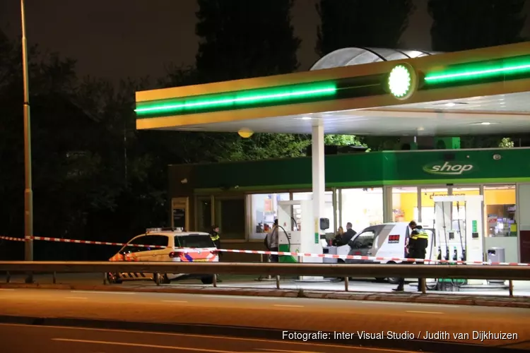 Overval bij tankstation in Weesp