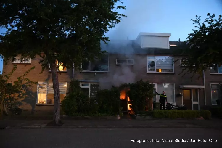 Twee zwaargewonden bij brand in Hilversum