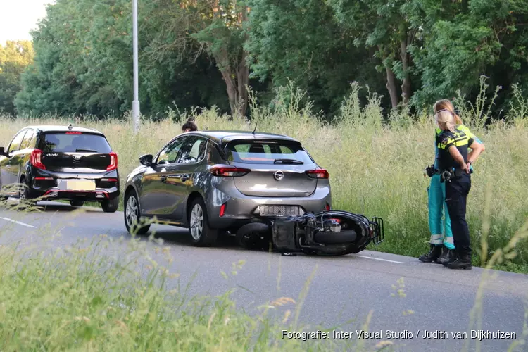 Motorrijder gewond in Naarden