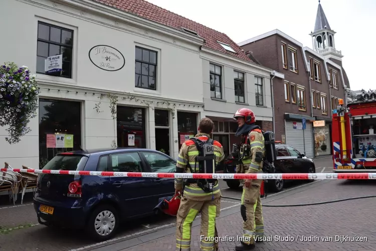 Brand in keuken van restaurant in Weesp