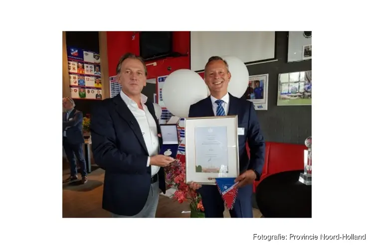 Koninklijke erepenning voor BFC Bussum