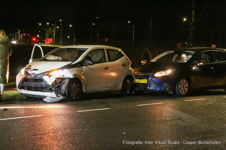 Botsing in Blaricum met drie auto&#39;s