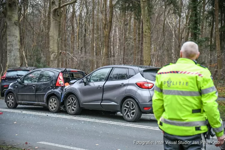 Kop-staartbotsing op Hilversumseweg