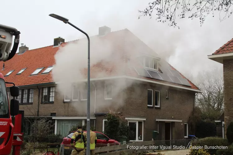 Veel schade door brand in slaapkamer Hilversum