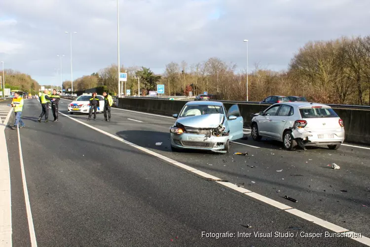 Ongeval tussen meerdere voertuigen op A1