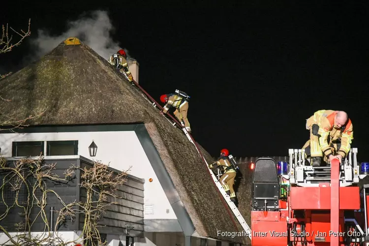 Schoorsteenbrand in Kortenhoef