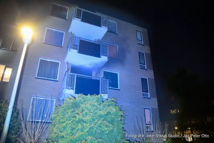 Brand in appartement in Hilversum