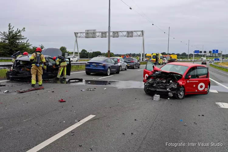 A1 afgesloten door ongeluk met LPG-tank