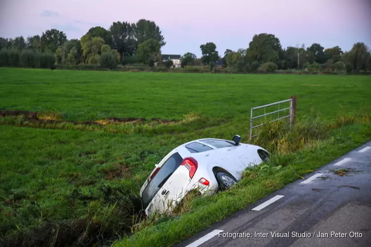 Automobilist valt in slaap tijdens het rijden in Nederhorst den Berg