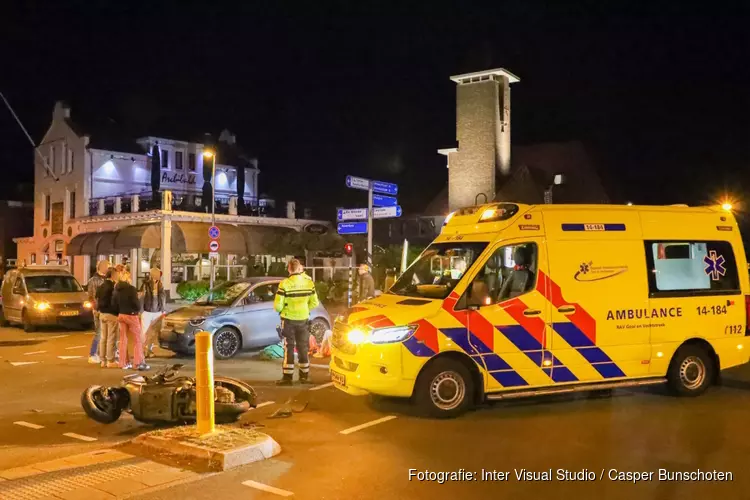 Bromfietser gewond bij ongeval in Bussum