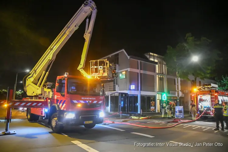 Vier appartementen in Hilversum ontruimd bij brand restaurant