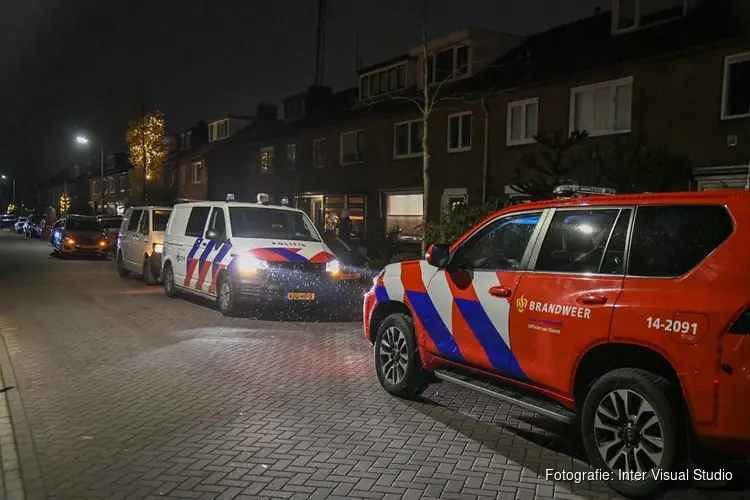 Twee overleden personen aangetroffen in woning Loosdrecht, mogelijk koolmomoxidevergiftiging