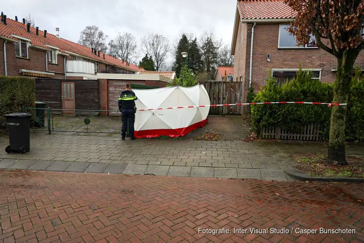 Overleden persoon aangetroffen op straat in Baarn