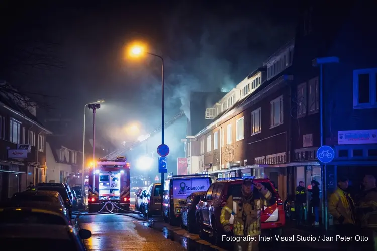 Bewoner gewond bij brand in woning in centrum Hilversum