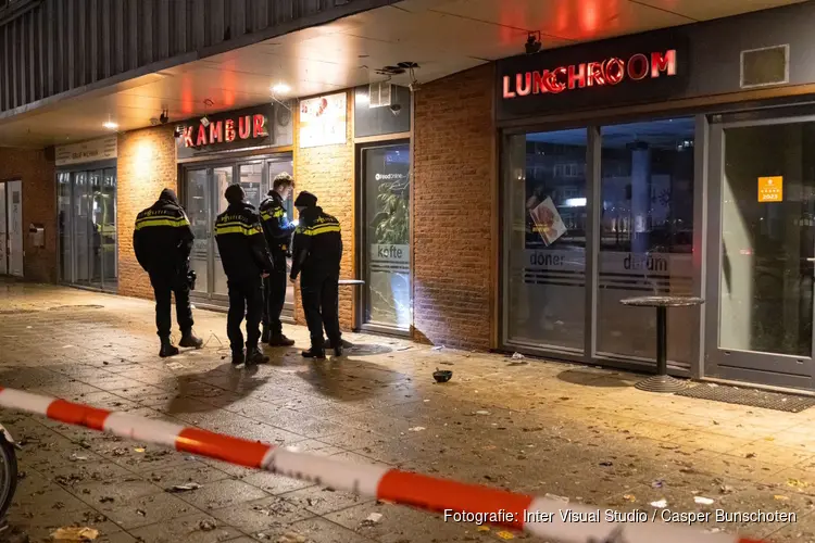 Explosie bij snackbar in Huizen