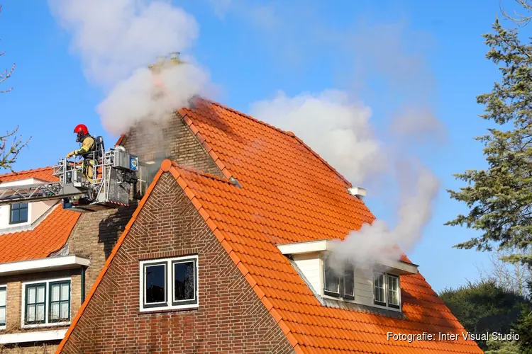 Brand in woning aan Graaf Willem de Oudelaan in Naarden