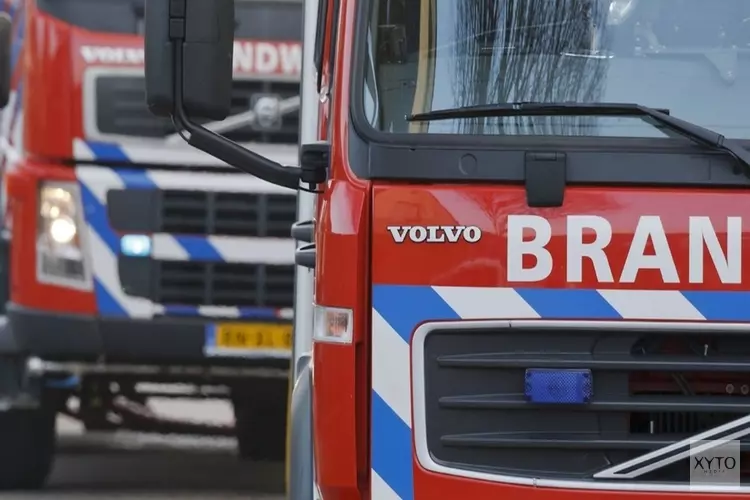 Boot volledig afgebrand in Muiden