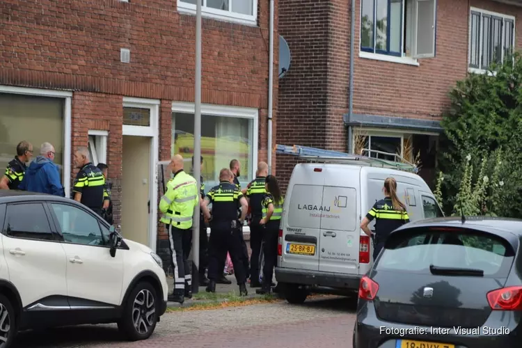 Man slaat agent in Bussum om bekeuring