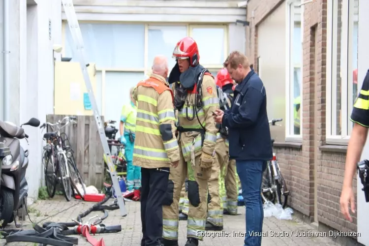 Slachtoffer felle woningbrand Hilversum overleden