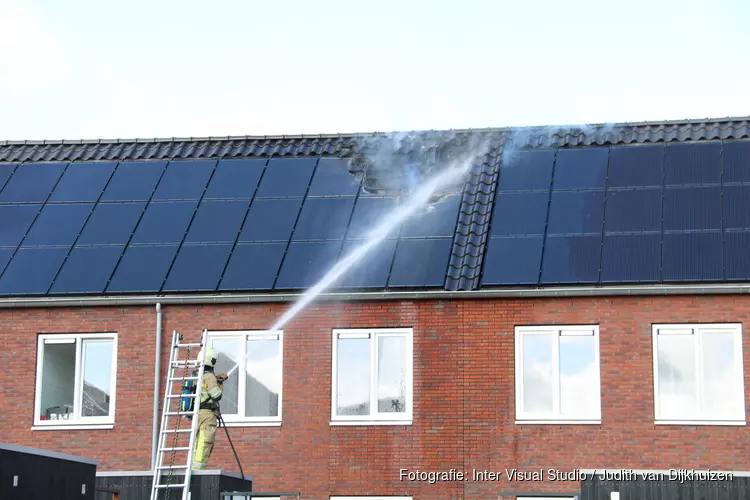 Groot alarm om brand in woning met zonnepanelen Eemnes