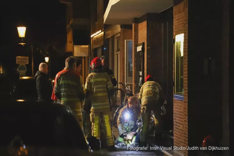 Beschonken man raakt bekneld tussen pedaal en frame van fiets, brandweer moet hem bevrijden