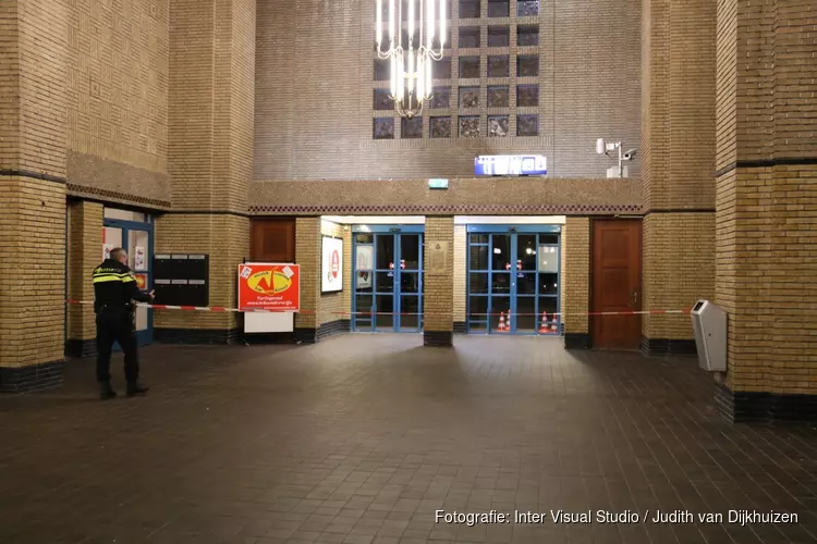 Steekpartij op station Naarden-Bussum