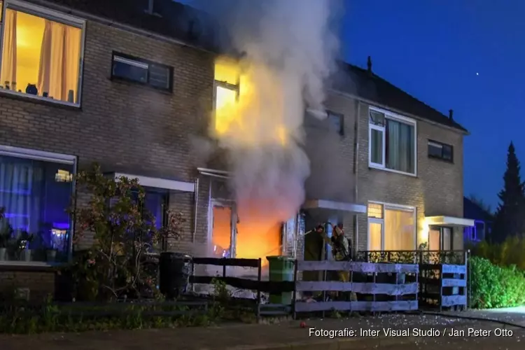 Slachtoffer Hilversumse woningbrand: &#39;Mijn vriendin overgoot me met benzine&#39;