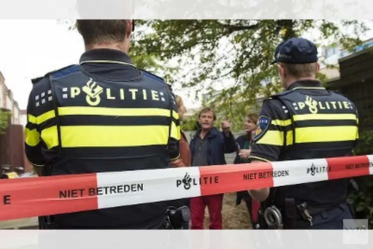 Agenten belaagd in Laren, verdachte neergeschoten