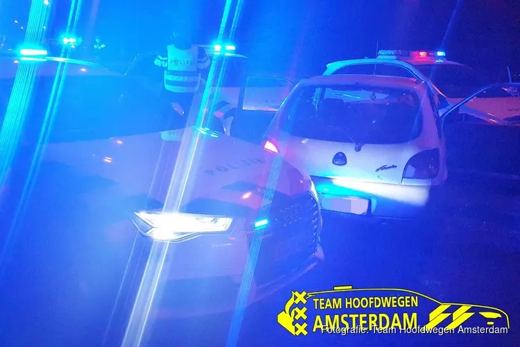 Politie achtervolgt bestuurder zonder rijbewijs 60 kilometer over snelweg