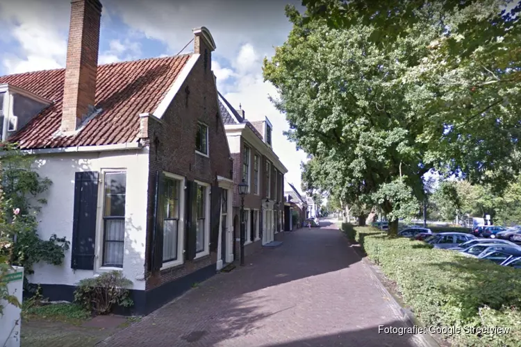 Verkeershufter slaat man uit Nederhorst den Berg ziekenhuis in