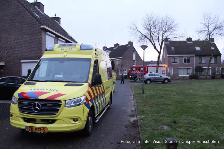 Persoon uit benarde situatie bevrijdt door brandweer