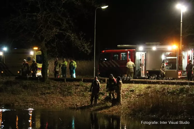 Grote zoekactie naar persoon te water Blaricum