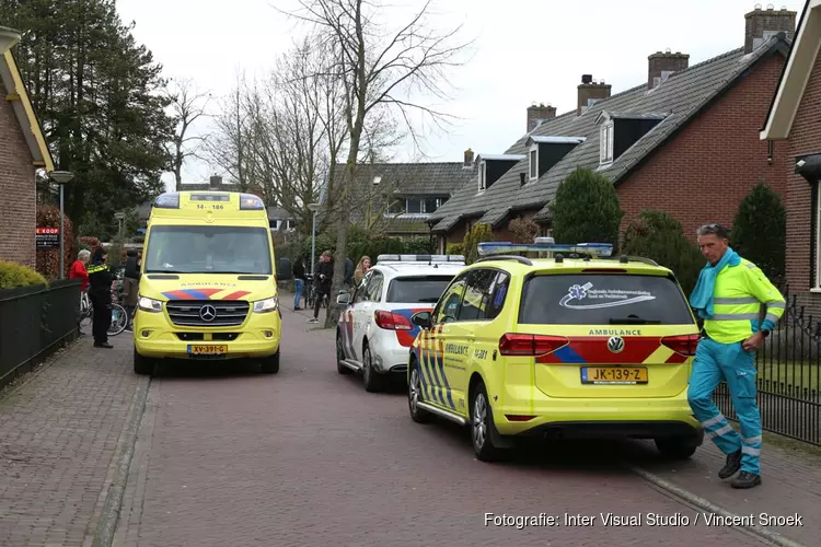 Fietsster gewond aan haar hoofd