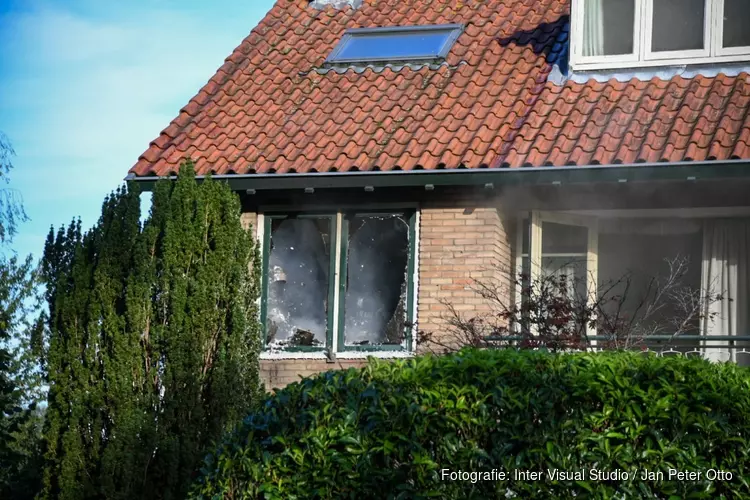 Brand in slaapkamer woning Loosdrecht